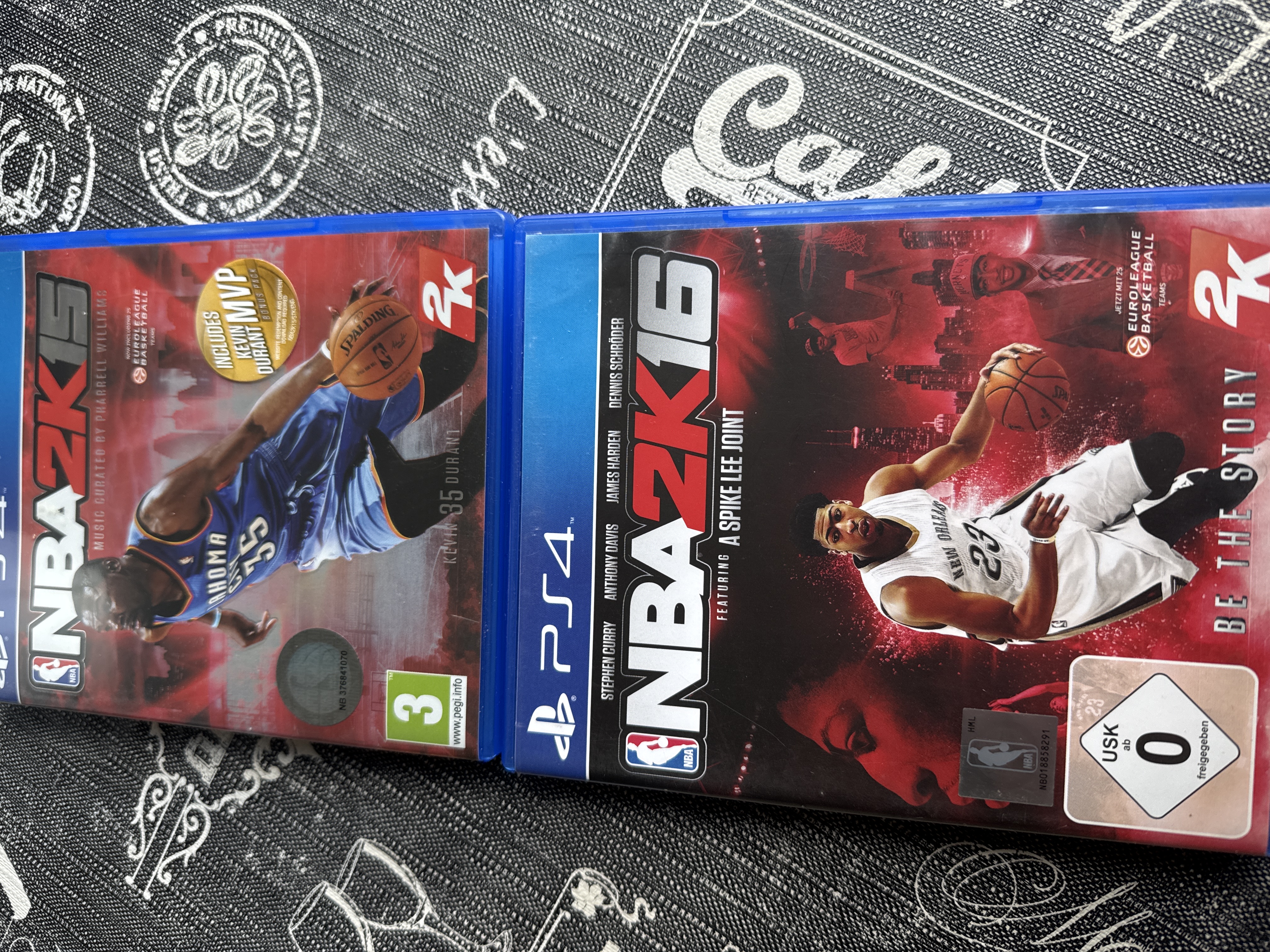 PS4 Bundle NBA 2K15, 2K16 kansikuva